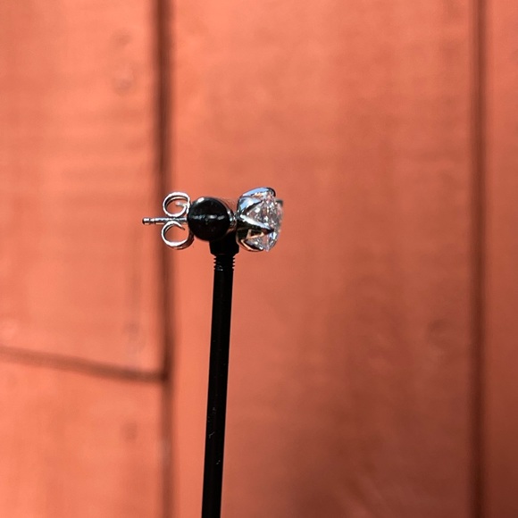 Solid Sterling (.925) CZ earrings- 3 Prong Tulip Settings - Picture 4 of 4